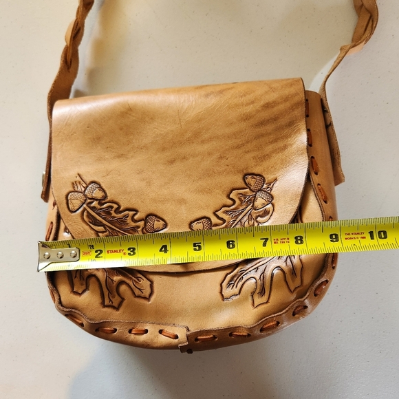 Vintage 1970s Tooled Acorn Leather Shoulder Bag Purse Boho Hippie Festival 70s - Picture 13 of 13